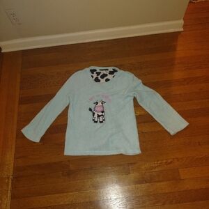 soft and fuzzy blue pullover teddy sweater with adorable cow graphic Size Small